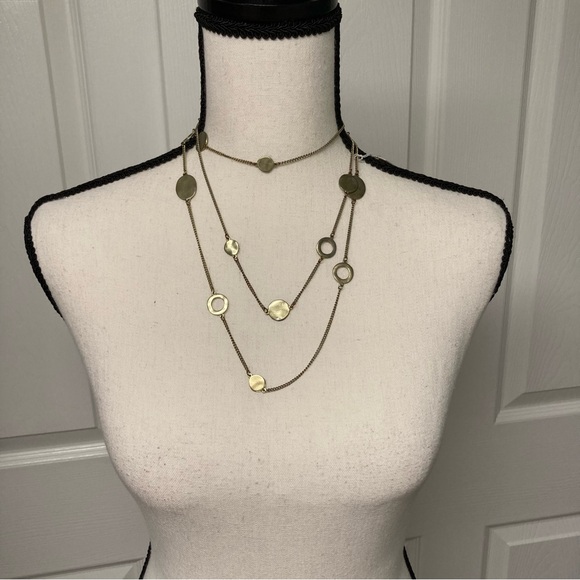 NWT Kenneth Cole long 56 inch gold tone necklace; wear multiple ways. Signed. - Picture 3 of 12